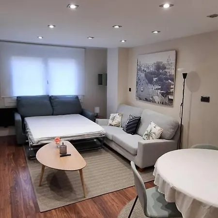Apartment Trellis *